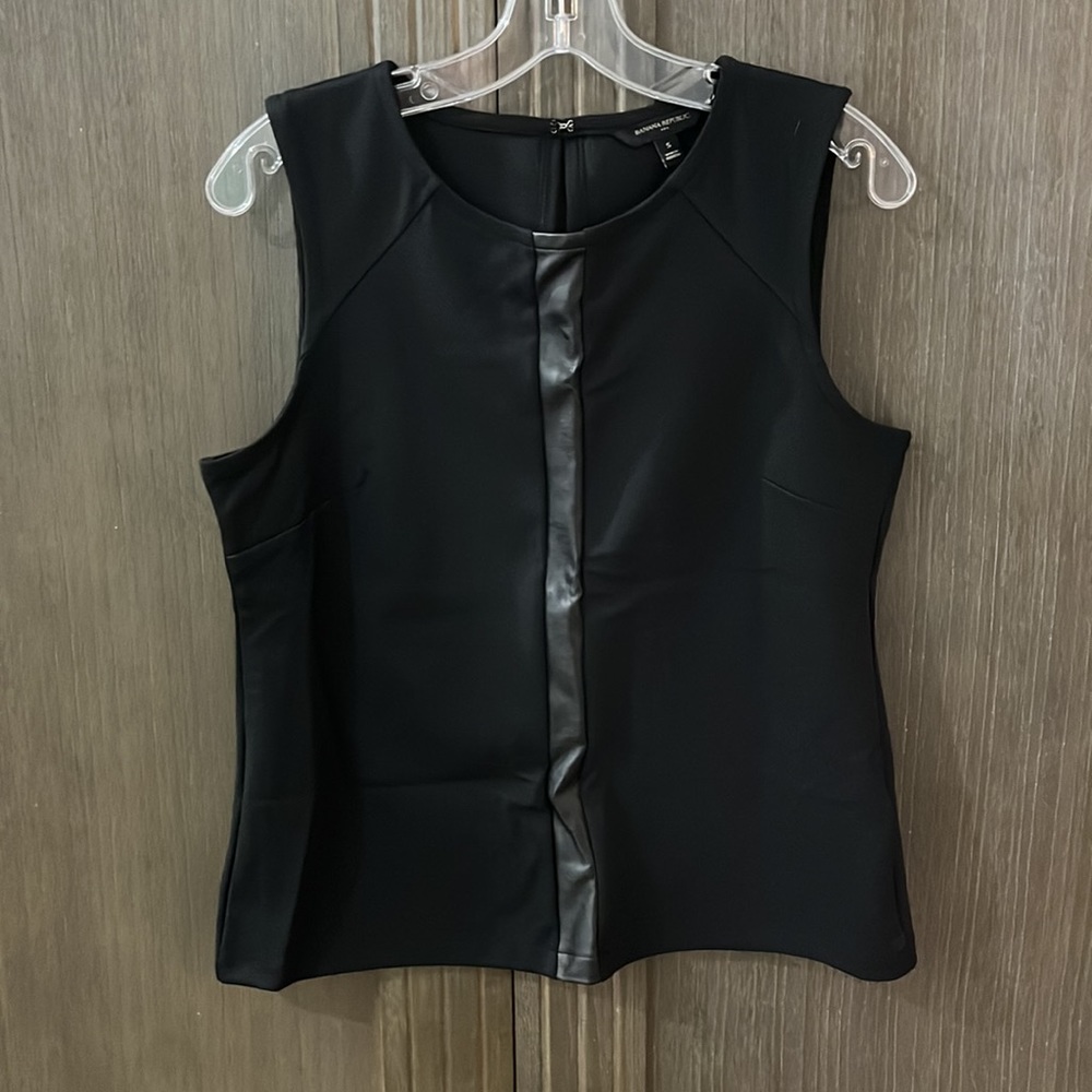 Banana Republic Black Sleeveless Top with Black Leather Detail Size Small